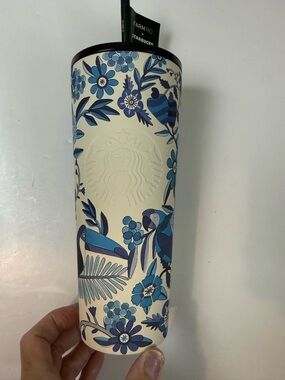 NWT Farm Rio x Starbucks Lenco Alzulejo 24 oz Stainless Steel Cold Cup Tumbler